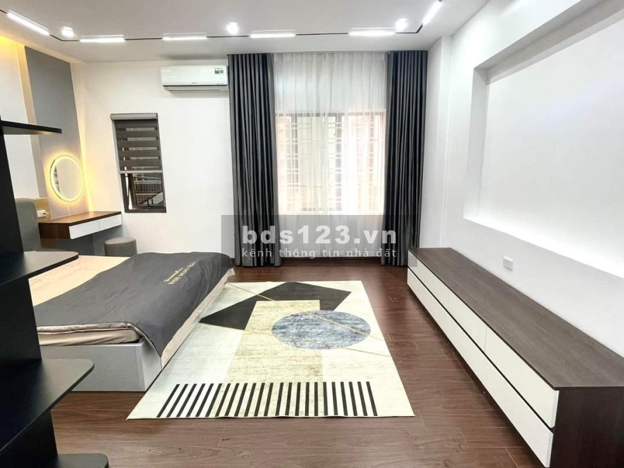 Bán nhà Phố Thái Hà/ĐĐ, 45m2 x 4T, MT 4m, 7.9 tỉ, Lô góc, 3 mặt ngõ, oto, gần phố, Full đồ
