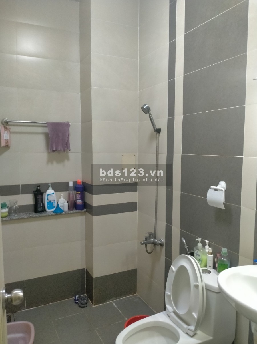 Chính chủ bán nhà đường Hà Huy Giáp, dtsd 4.1*18M, 3 tầng, sân thượng view đẹp