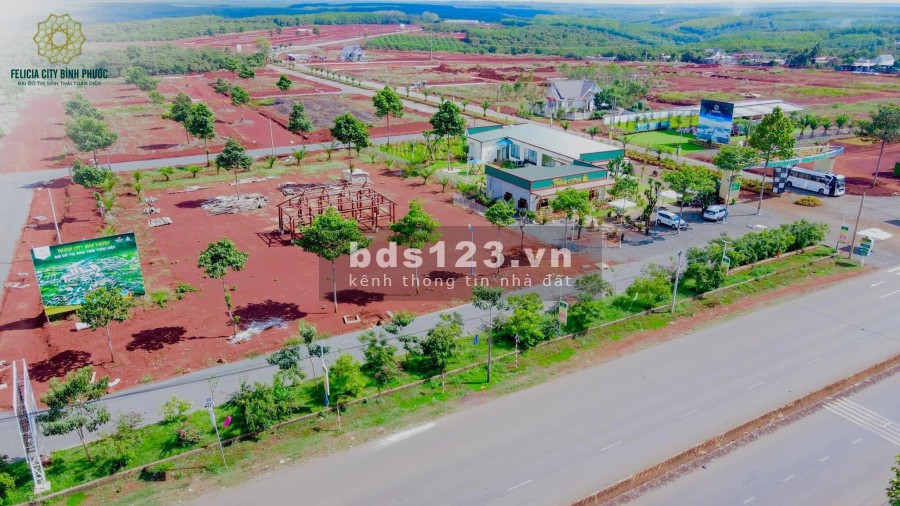 Còn vài nền duy nhất ngay phân khu đẹp nhất chỉ 450tr, ngay mt ĐT741 đối diện Khu lâm viên Mỹ Lệ