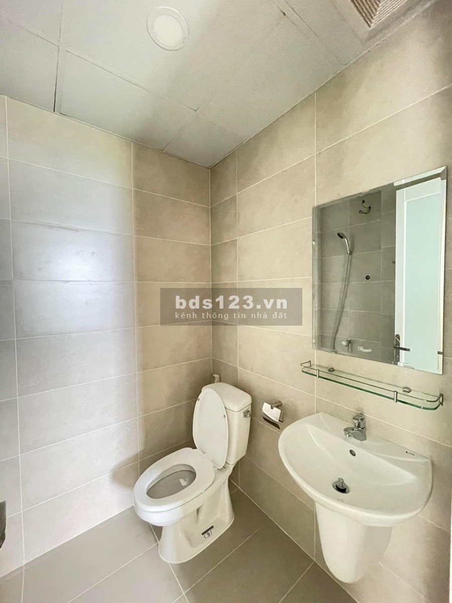 Chỉ 600 triệu sở hữu căn hộ 2 pn + 2 wc diện tích sử dụng 50m2, mới bàn giao, giá tốt