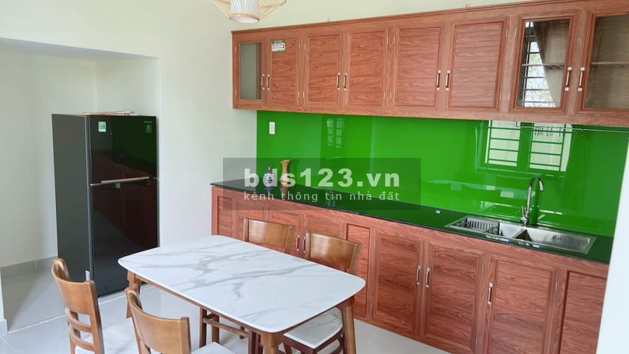 Nhà 100m2 mặt tiền đường 9m sổ hồng riêng. Liên hệ chủ nhà 0937275308