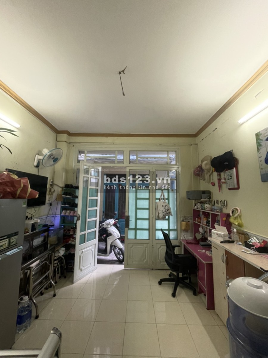 Nhà riêng có sổ hồng - Chính chủ cần bán giá bán 1.4 tỷ, pháp lý chính chủ, giá tốt thị trường