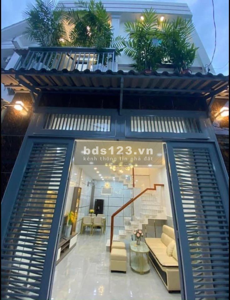 Nhà ngay nhị xuân Hoc Môn giá 720 triệu sổ hồng riêng, diện tích sử dụng 80m2