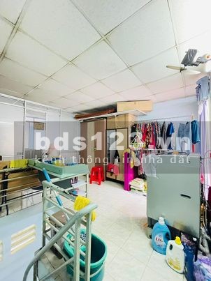 Bán nhà mặt hẻm xe hơi Tân Bình, diện tích sử dụng 53m2 giá chỉ 4,6 tỷ ô tô đỗ tận cửa