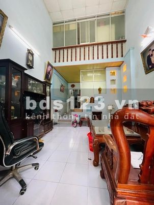 Bán nhà mặt hẻm xe hơi Tân Bình, diện tích sử dụng 53m2 giá chỉ 4,6 tỷ ô tô đỗ tận cửa