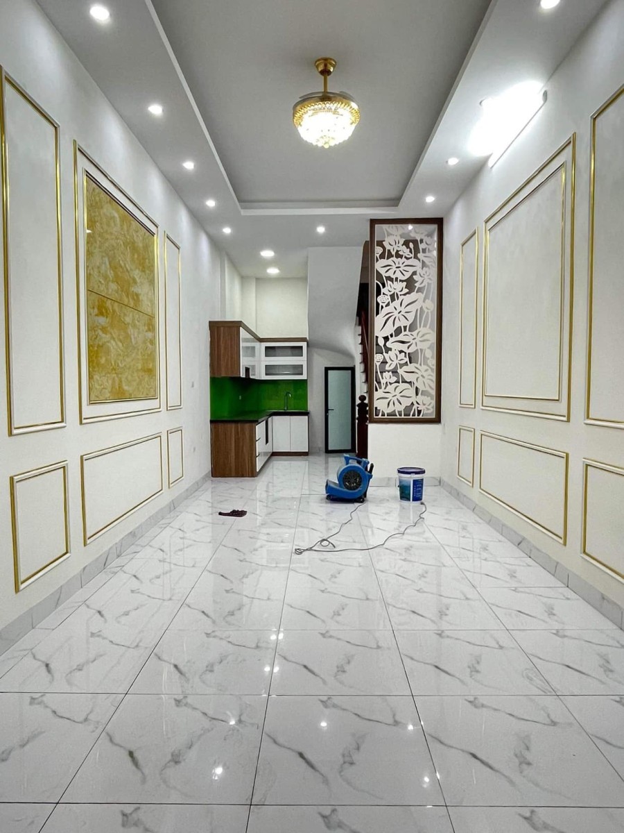 Bán nhà nguyên căn ngõ An Trạch gần phố ngõ rộng ô tô vào nhà, bàn giao sổ ngay