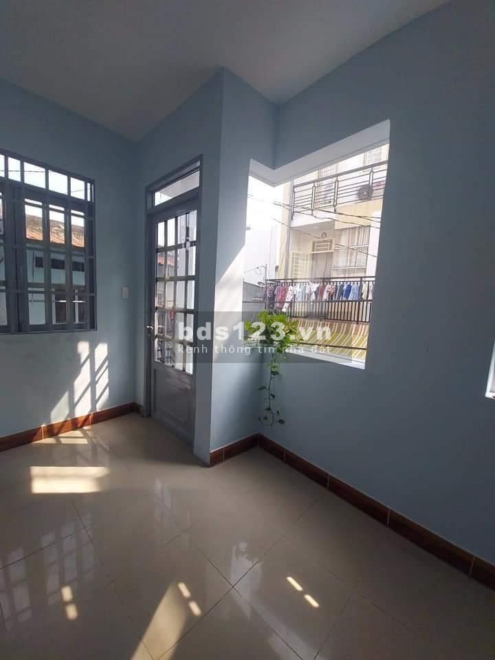 Bán nhà Hồ Văn Huê, Phú Nhuận, DT 50m2, MT 4.2m, giá chỉ 4.2 tỷ, lhcc 0703165049