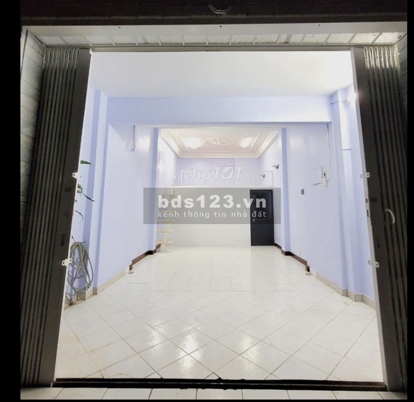 Chính chủ cho thuê MB 32m2 tại Hẻm 30 Nguyễn Cửu Vân P17 Q Bình Thạnh