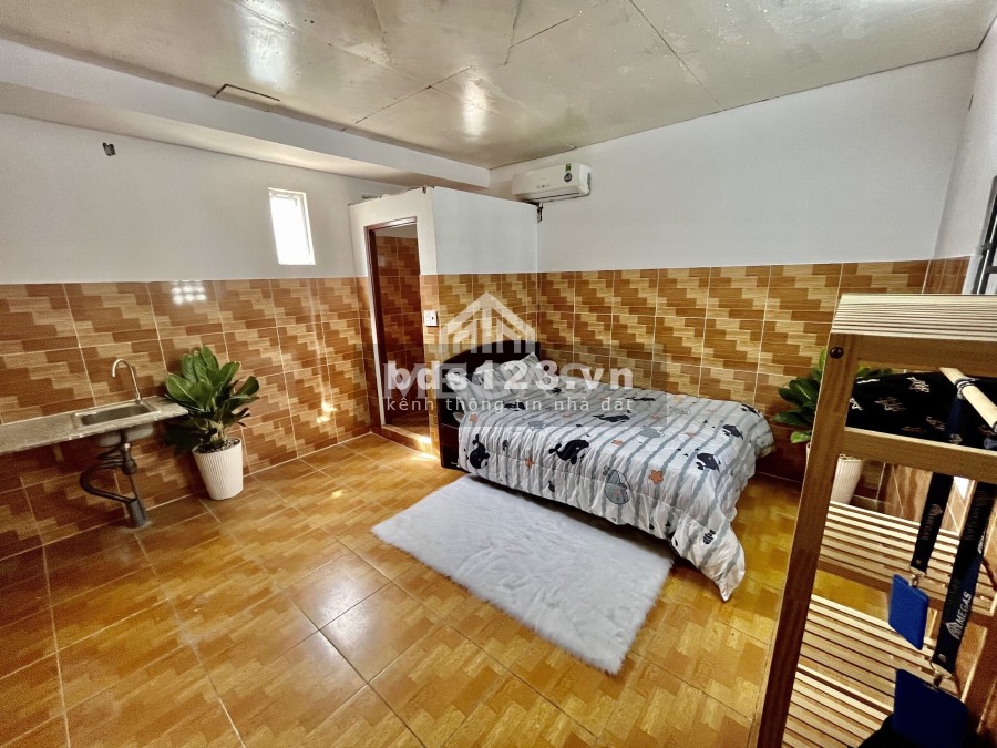 Phòng trọ giá rẻ hạt dẻ ngay Ngã năm Quách Điêu liên hệ 0932681273, chủ nhà thân thiện