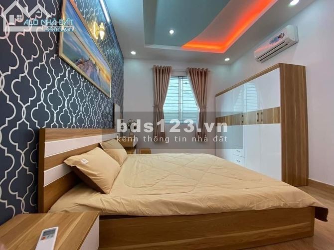 Gia đình e cần bán nhà gấp để về quê giá 750tr/bao gồm phí sang tên 80m2(3pn)