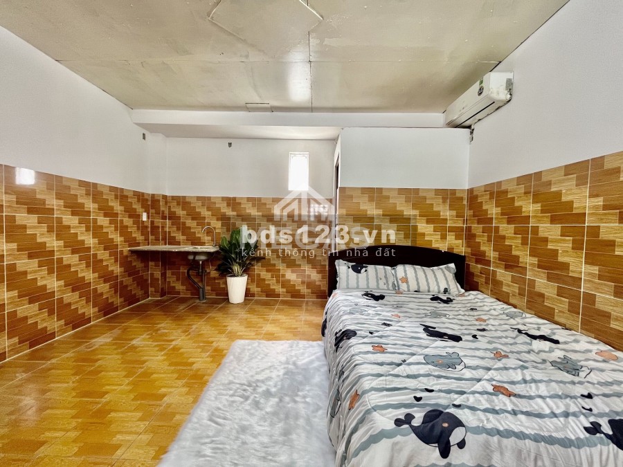 Phòng trọ giá rẻ hạt dẻ ngay Ngã năm Quách Điêu liên hệ 0932681273, chủ nhà thân thiện