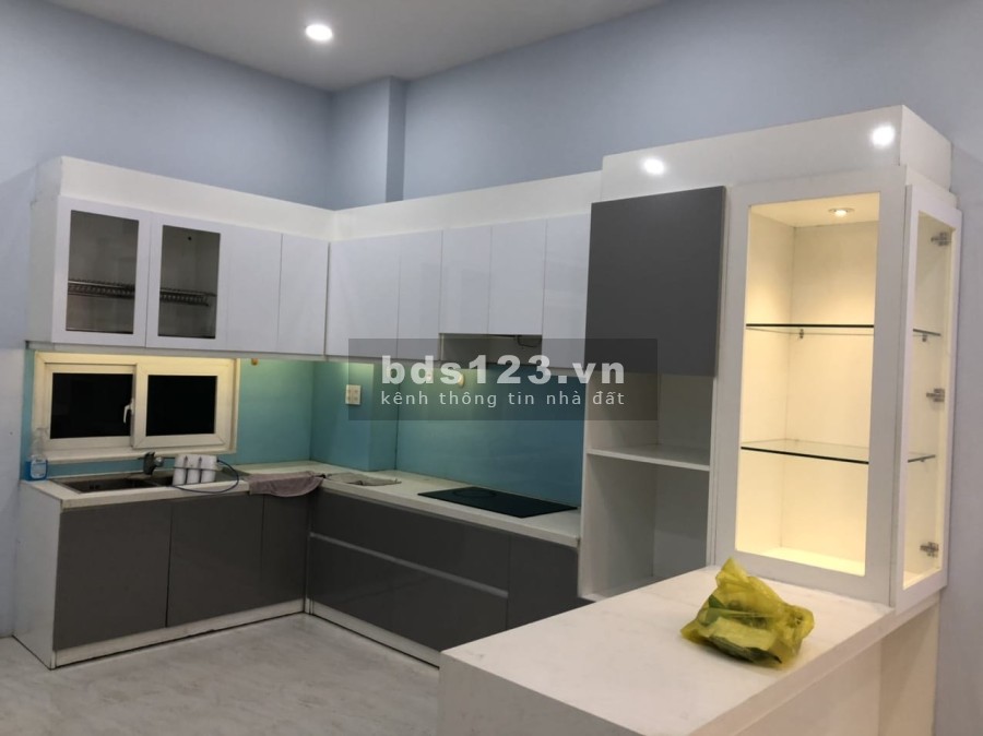 Chính chủ bán nhà MT Tân Hương, Quận Tân Phú, dtsd 4.5mx25m, 4 tầng giá chỉ 15 tỷ