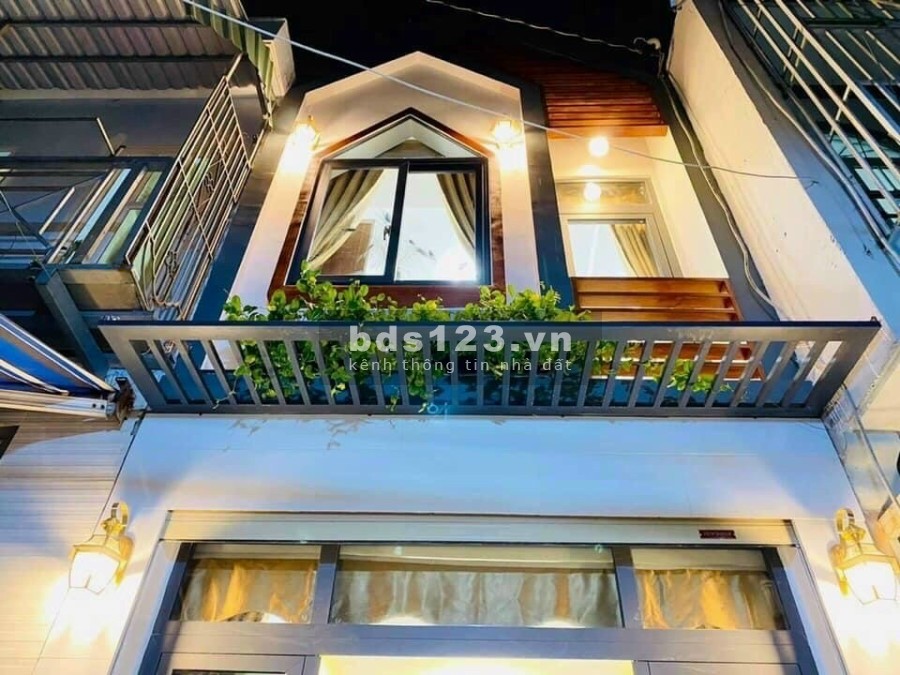 Nhà đẹp 85m2 (2 phòng ngủ - 2WC) giá 715 triệu/ sổ hồng riêng, đường Nguyễn Văn Bứa, O789.114.979
