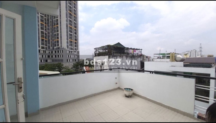 Chính chủ cho thuê nhà nguyên căn liên hệ 0945410290, giá 12 triệu/tháng