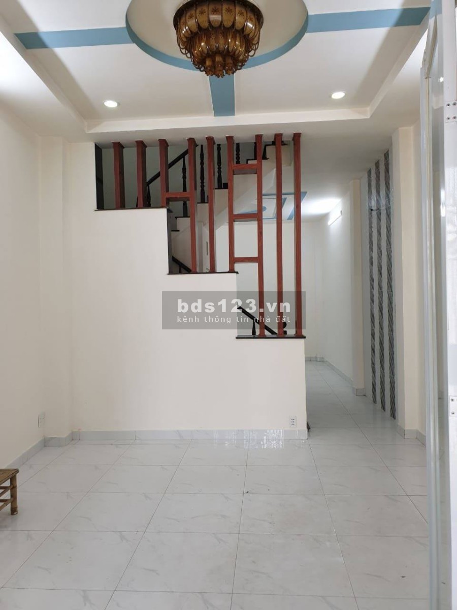 Bán nhà 4 tầng hẻm ô tô, diện tích 54M2, giá 5.4 tỷ, phường 4, Quận 8 liên hệ 0962931613