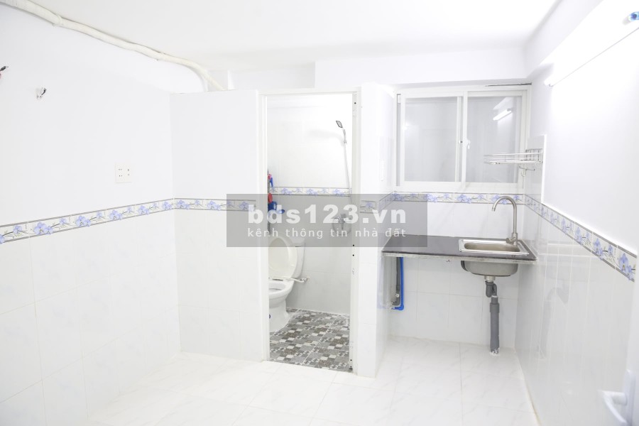 Cho thuê phòng trọ giá rẻ Quận 7 ,liên hệ 0355610292