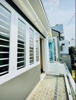 Bán nhà chính chủ hẻm xe hơi cách MT đường lớn 39m, dt 49m2, 2pn, 2vs, chỉ 4,x ty