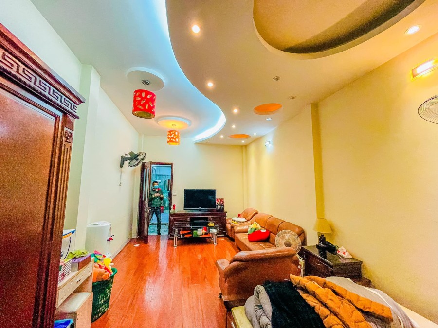 Đắc địa bán nhà mặt phố Đỗ Quang, Quận Cầu Giấy dtsd 50m2 6 tầng, giá chỉ 20 tỷ lh 0964788864