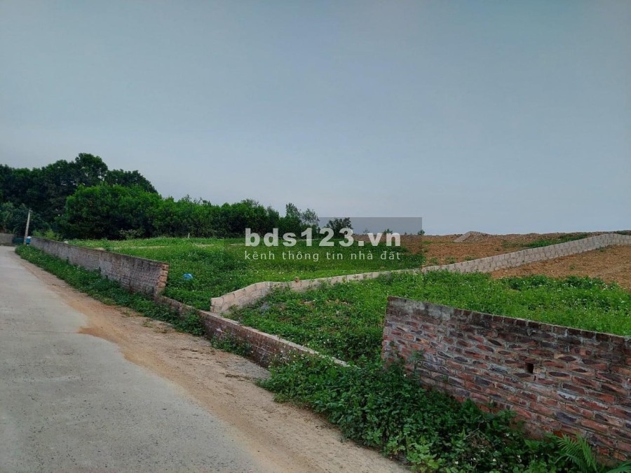 Bán 1075m2 đất nghỉ dưỡng Đông Xuân Quốc Oai, view núi, giá rẻ vào kinh doanh sinh lời
