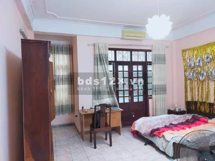 Bán nhà phố Nguyễn Ngọc Nại, ô tô qua nhà, 103m2, chỉ 9.9 tỷ