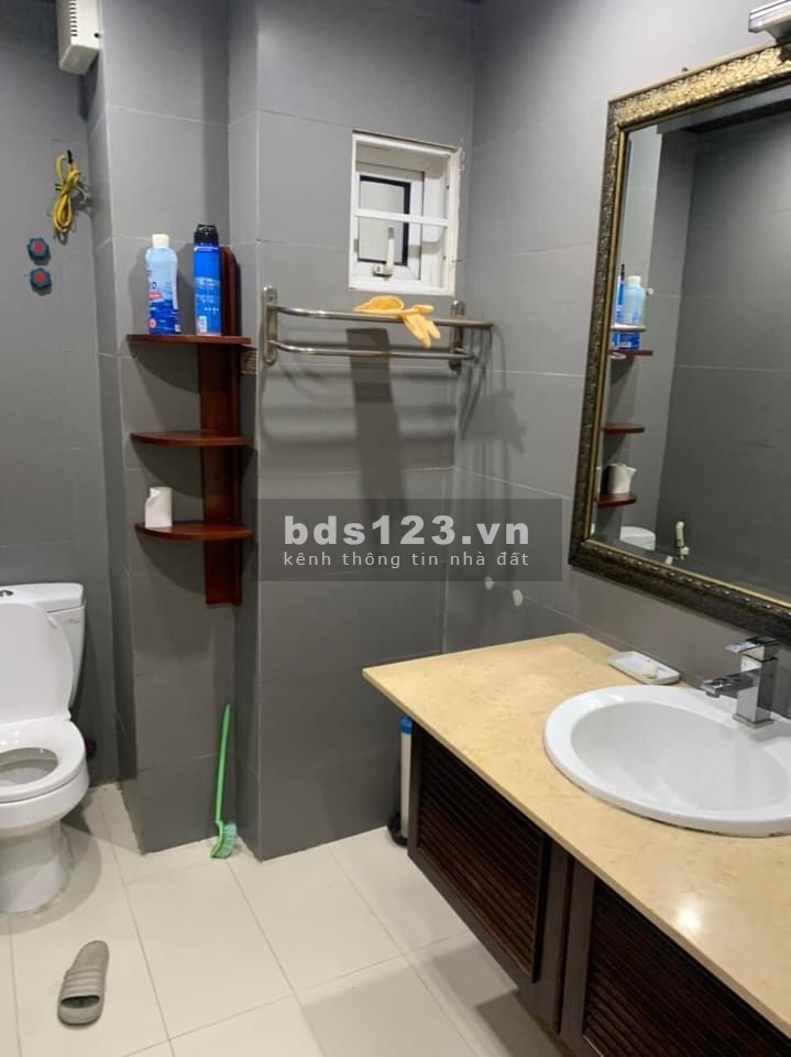 Kinh doanh đỉnh của Chóp, bán nhà mặt phố Vũ Tông Phan, TX, HN, 7 tầng x 56m2, Giá 18.3 tỷ