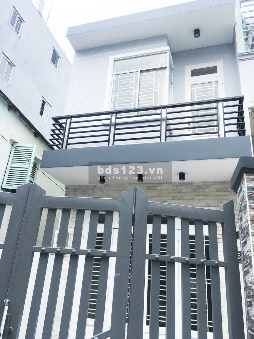 Bán nhà DTCN 106m2 giá 3,95 tỷ hẻm đường Chuyên Dùng 9, phường Phú Mỹ, Quận 7