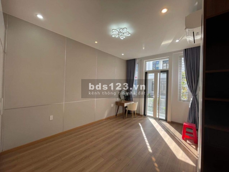 Nhà nguyên căn mặt tiền An Nhơn , Sơn Trà, diện tích sử dụng 5x14, 3 tầng đúc kiên cố