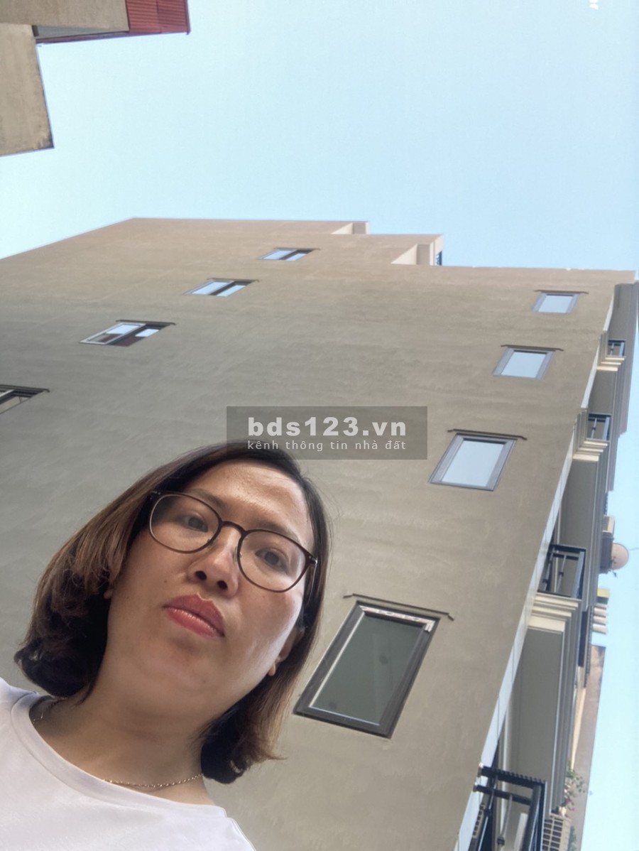 MP Hoa Bằng 50m*5T vỉa hè KD ngày đêm 11.9 tỷ Lh Hiên MP 0912712557
