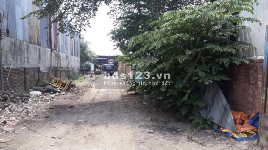 Chính chủ cho thuê đất mặt tiền Hoàng Hữu Nam Quận 9 làm kho xưởng lh 0703379037