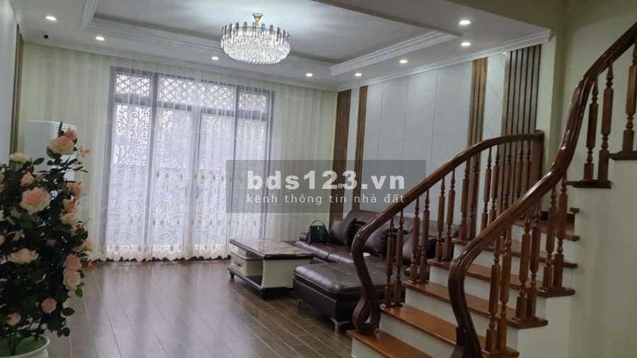 Cần bán căn nhà xây mới hiện đại Liền kề khu dịch vụ Vạn Phúc Hà Đông Diện tích 50m, MT 4,8m,