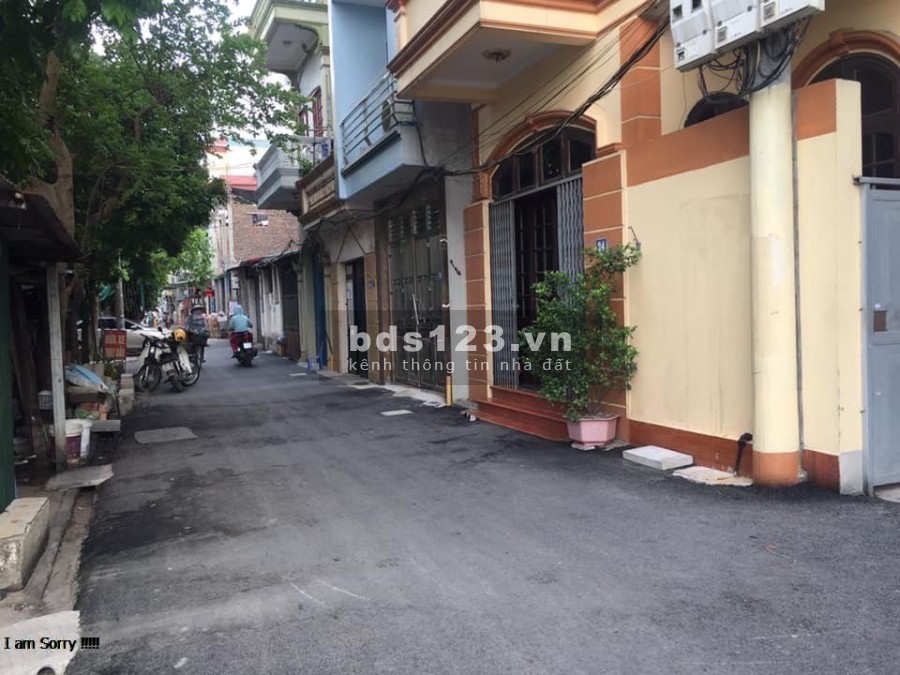 Bán đất diện tích khủng, mặt tiền khủng, vị trí đẹp, mảnh đất vàng huyện Gia Lâm.