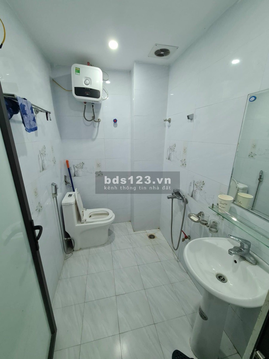 Lĩnh Nam 8 phòng ngủ đủ công năng 10m ô tô full nội thất diện tích 56m2, 5 tầng giá 4.6 tỷ