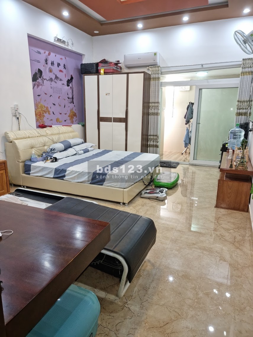Bán nhà đường Thái Thị Bôi trung tâm Thanh Khê dtsd 70m2 cực hiếm khu vực