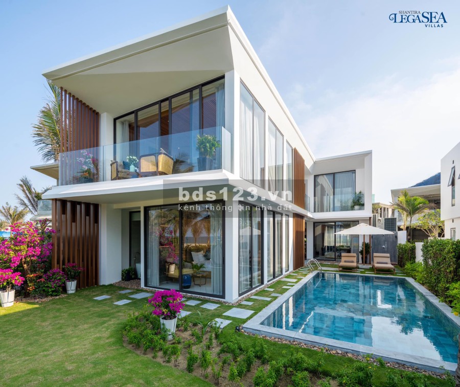 SHANTIRA BEACH RESORT & SPA – Bộ sưu tập Dinh Biệt Thự Biển Cho Giới Tinh Hoa Toàn Cầu.
