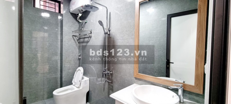 Gấp bán, giảm sâu bán nhà trung tâm Phú Nhuận, dtsd 69m2, mt 4m, chỉ 5.95 tỷ, 0703165049