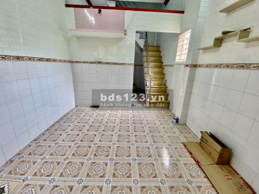 Cho thuê nhà nguyên căn 1 lầu giá hạt dẻ ngay P15 Quận 8, liên hệ 0934159588