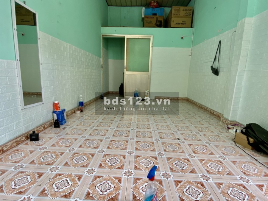 Cho thuê nhà nguyên căn 1 lầu giá hạt dẻ ngay P15 Quận 8, liên hệ 0934159588