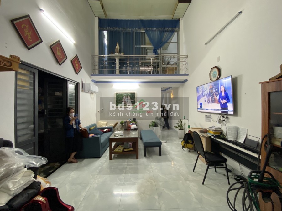 Nhà chính chủ cần bán nhanh khu dân trí cao, dtsd 75m2, giá 4.2 tỷ, đường Dương Văn An