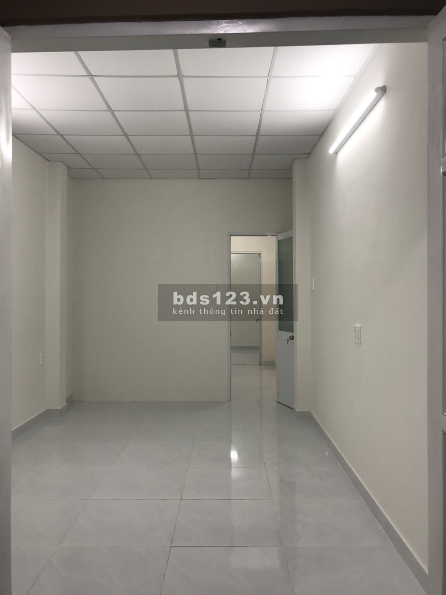 Nhà cho thuê nguyên căn đường Nguyễn Đình Chiểu Quận 3, liên hệ 0903724763