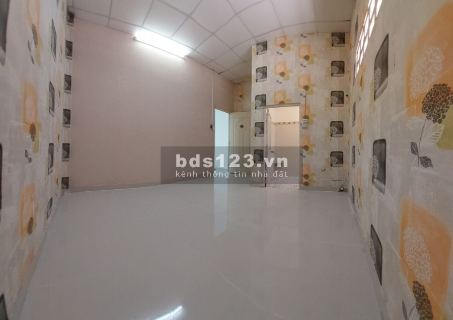 Bán nhà chính chủ Phan Văn Trị, Quận Bình Thạnh giá bán 4.99 tỷ, đầy đủ tiện nghi, giá tốt