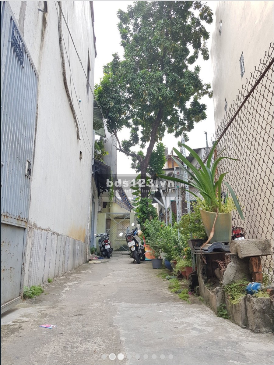 Bán nhà chính chủ Phan Văn Trị, Quận Bình Thạnh giá bán 4.99 tỷ, đầy đủ tiện nghi, giá tốt
