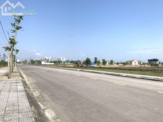 Bán đất Hói Sen giá rẻ nhất thị trường, hướng tốt, liên hệ 0977073267, pháp lý chính chủ