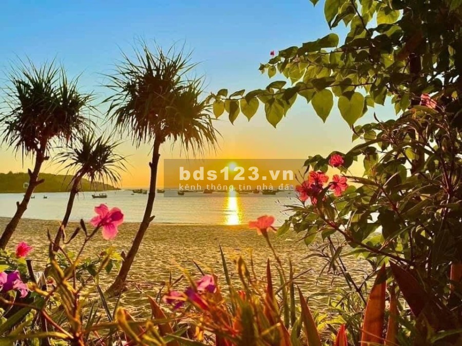 Em cần bán đất nhà ở, thích hợp cho anh chị mua đầu tư lâu dài hoặc làm của ạ