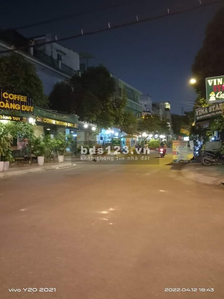 Khu Vip Phường 13 mặt tiền kinh doanh 4.2 mét ngang hẻm xe tải giá nhỉnh 5 tỷ