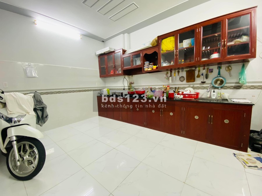Bán nhà An Dương Vương diện tích 5x12 Quận 5 giá chỉ 6,6 tỷ liên hệ 0901336567