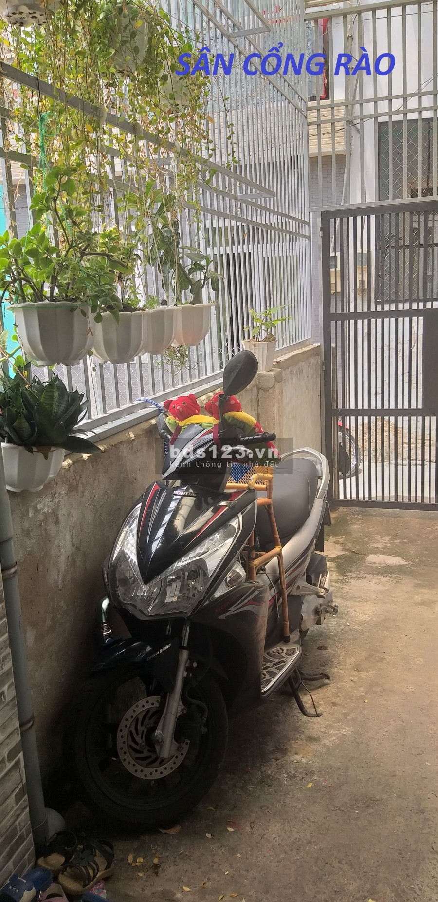 Về quê cần để lại căn nhà nhỏ ở phường Trường Thọ sổ hồng chín chủ, giá 2.97 tỷ