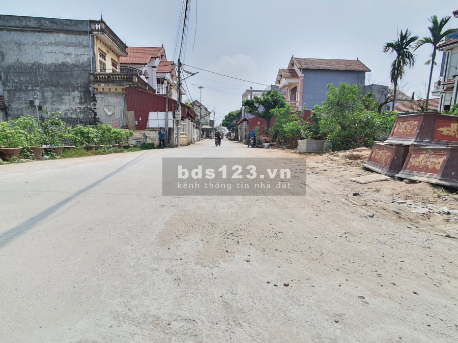 Bán lô đất đẹp Công Luận 2 full thổ cư giá đầu tư vị trí đắc địa, khu dân cư đông đúc