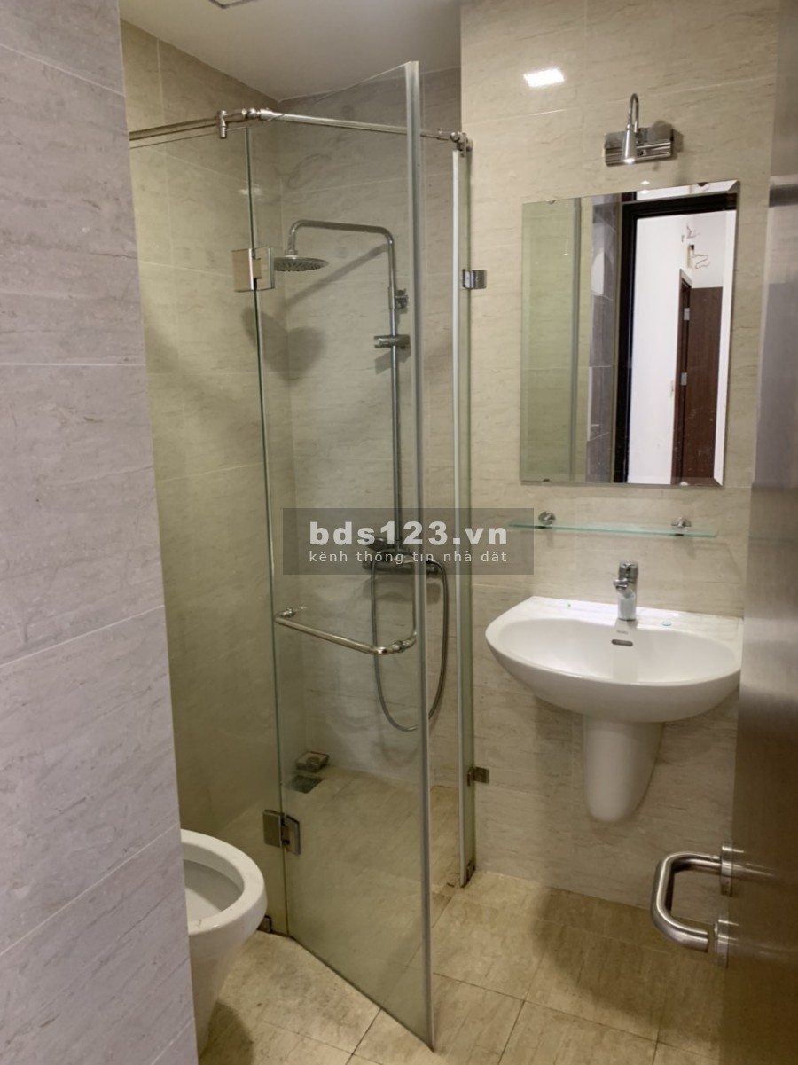 Bán căn hộ Hưng Phát Silver Star 2pn có ban công 2.55 tỷ liên hệ xem căn hộ 0938 968 924