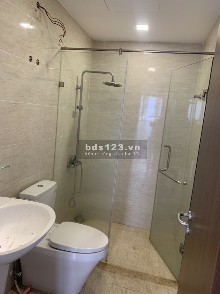 Bán căn hộ Hưng Phát Silver Star 2pn có ban công 2.55 tỷ liên hệ xem căn hộ 0938 968 924
