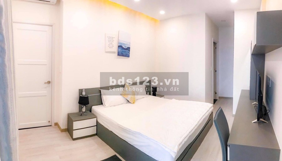 Bán gấp Kingston 2PN/2WC giá bán chỉ 4.99 tỷ đang có hợp đồng thuê tiện ích đầy đủ
